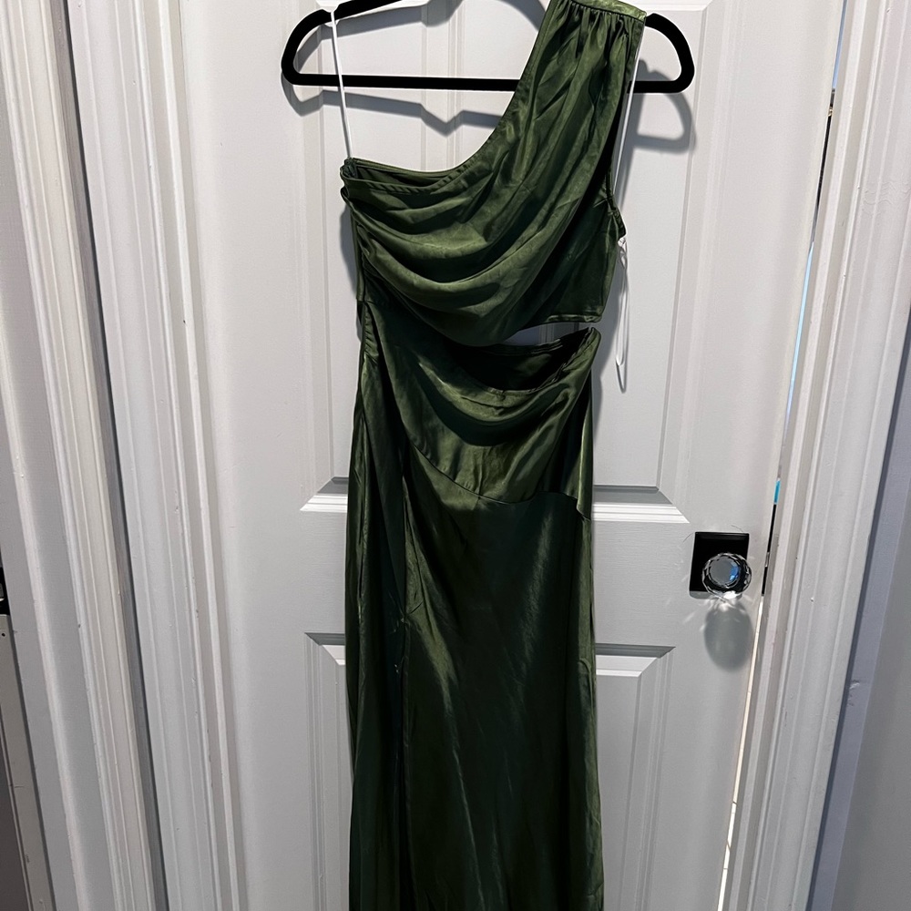 Poker face Hello molly satin green maxi
